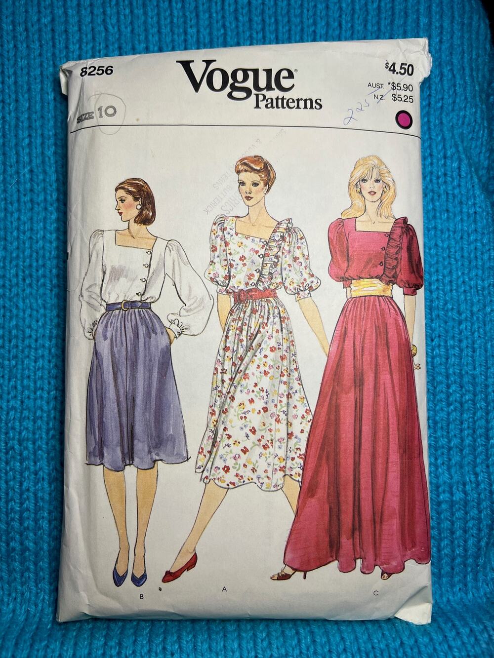 Vogue Sewing patterns 8256 Dress midi maxi ruffle puff sleeves 1980s size 10